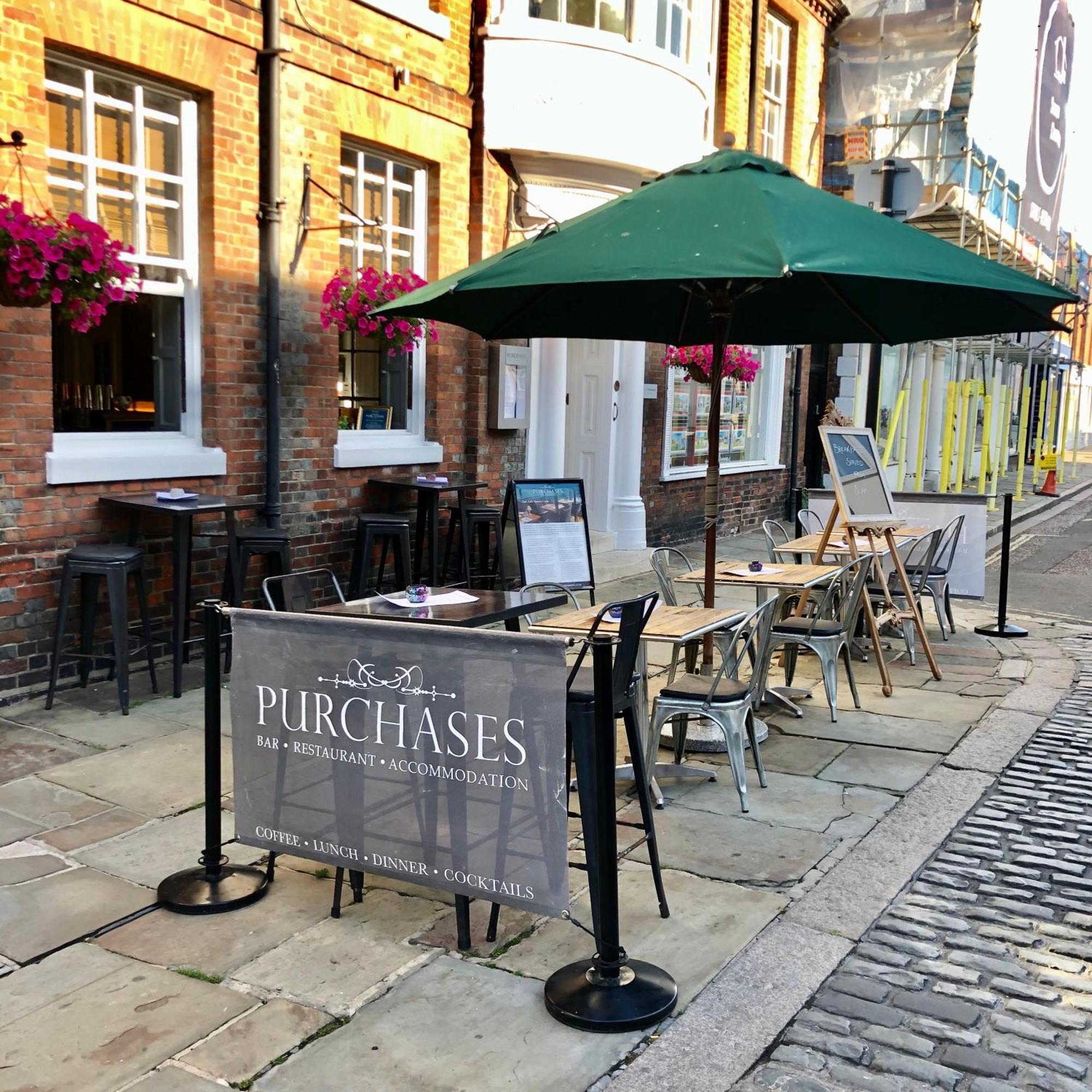 East Walls Apartment Chichester Bagian luar foto